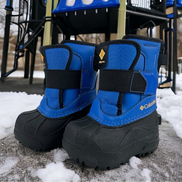 Columbia Bugaboot™ Celsius Boys/Girls TODDLER size 4 Waterproof Boots 400g Blue - Picture 2 of 16